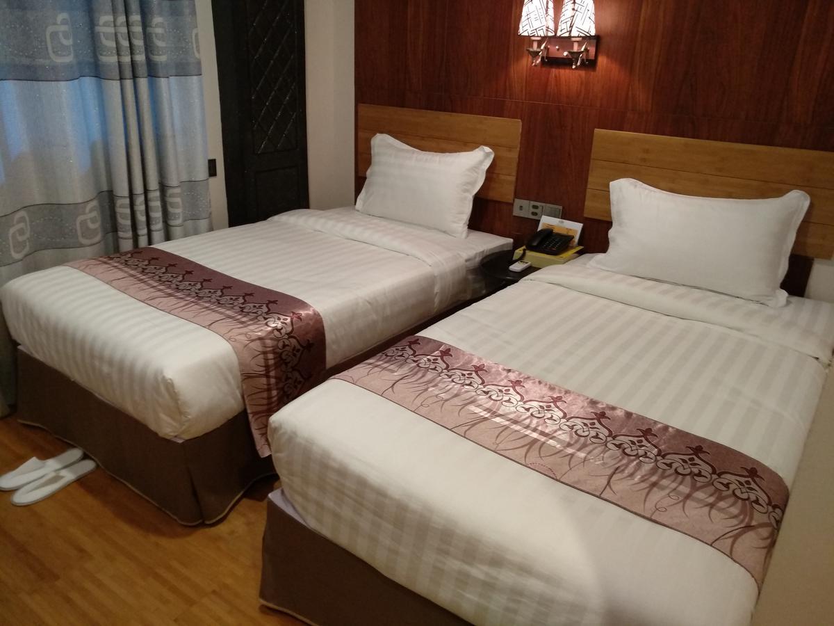 Hotel Boss - Mandalay Extérieur photo
