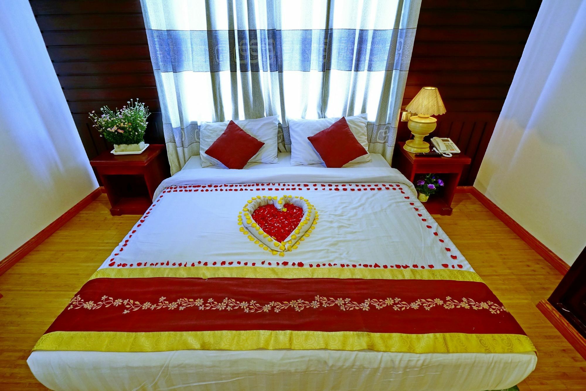 Hotel Boss - Mandalay Extérieur photo
